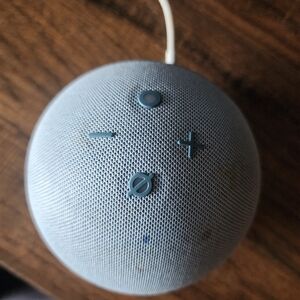 Amazon Echo Dot blue 4th Gen. B7W64E Smart Speaker Wifi